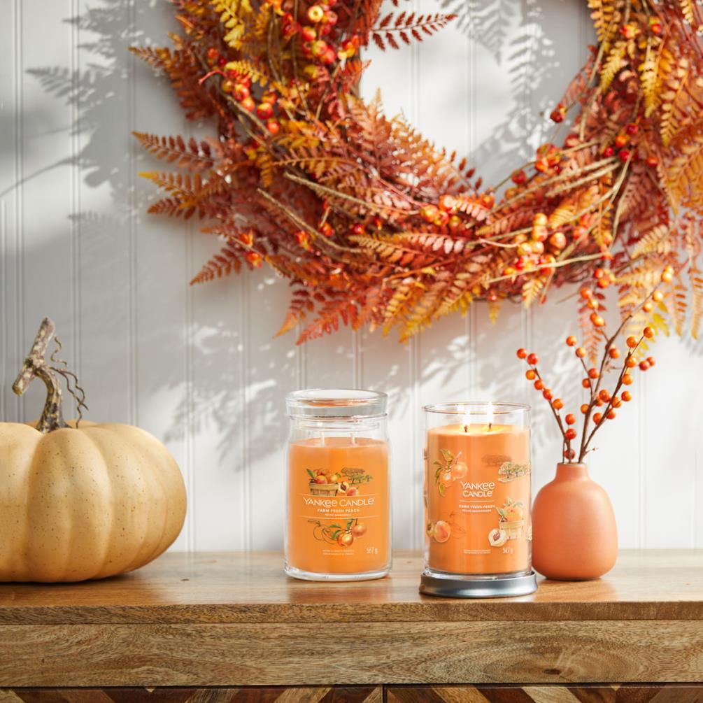 Yankee Candle Farm Fresh Peach Large Tumbler Jar Extra Image 1